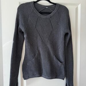 Lululemon Women's Grey Sweater